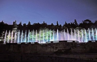 Au sein de la capitale gardoise, ces jardins sont une oasis de fraîcheur.
